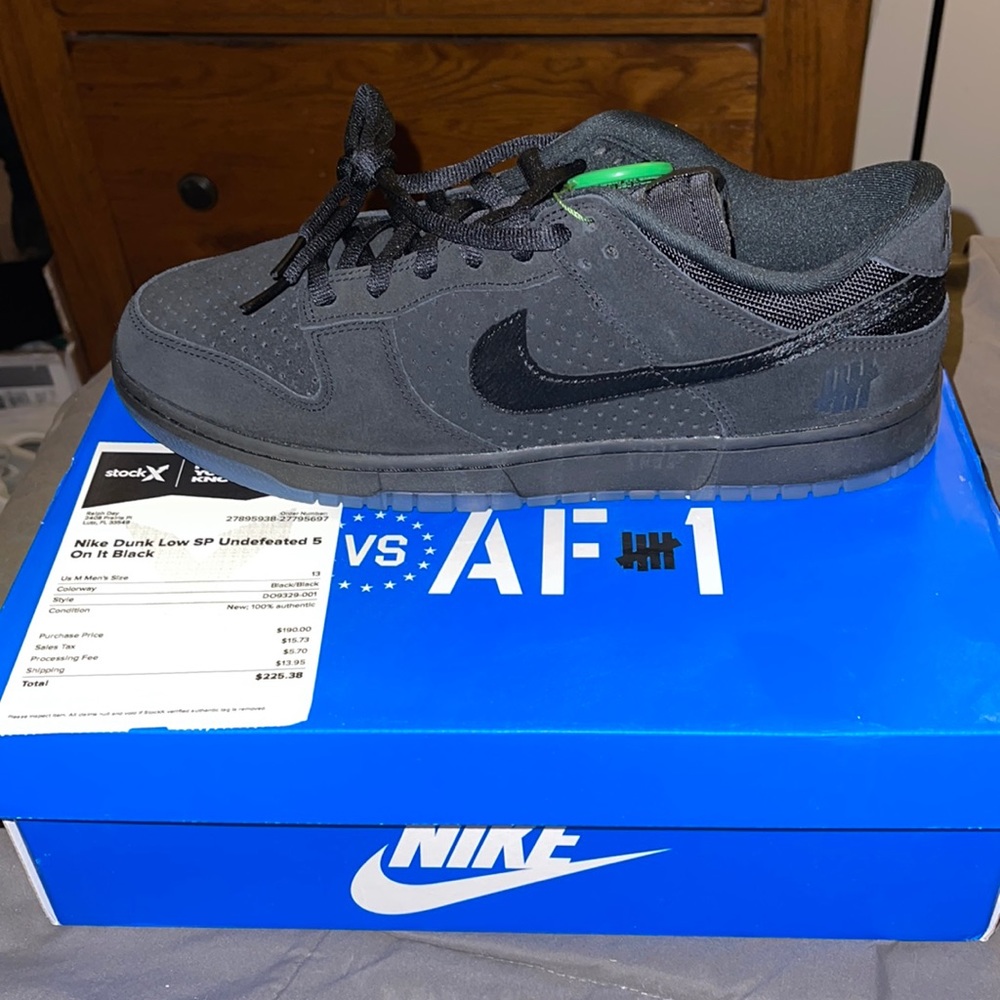 NIKE DUNK X UNDEFEATED BLACK DUNKS SIZE 13 DS